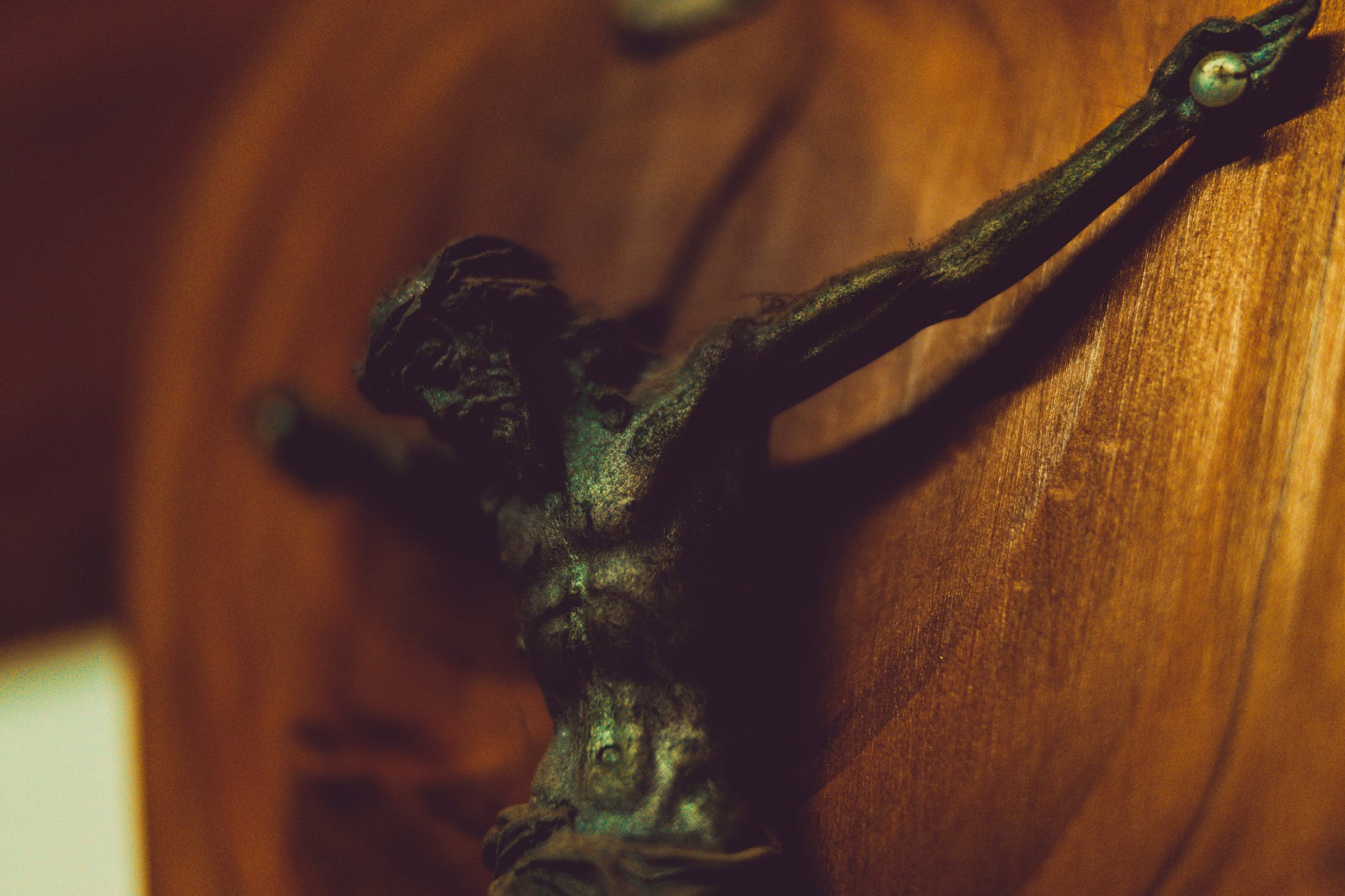 sculpture en bois de Jésus-Christ