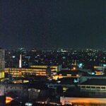 Vue nocturne du centre-ville de Bandung, Java-Ouest, Indon├⌐sie